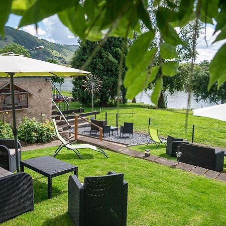 Weingut / Gaestehaus Gerlach Ürzig エクステリア 写真