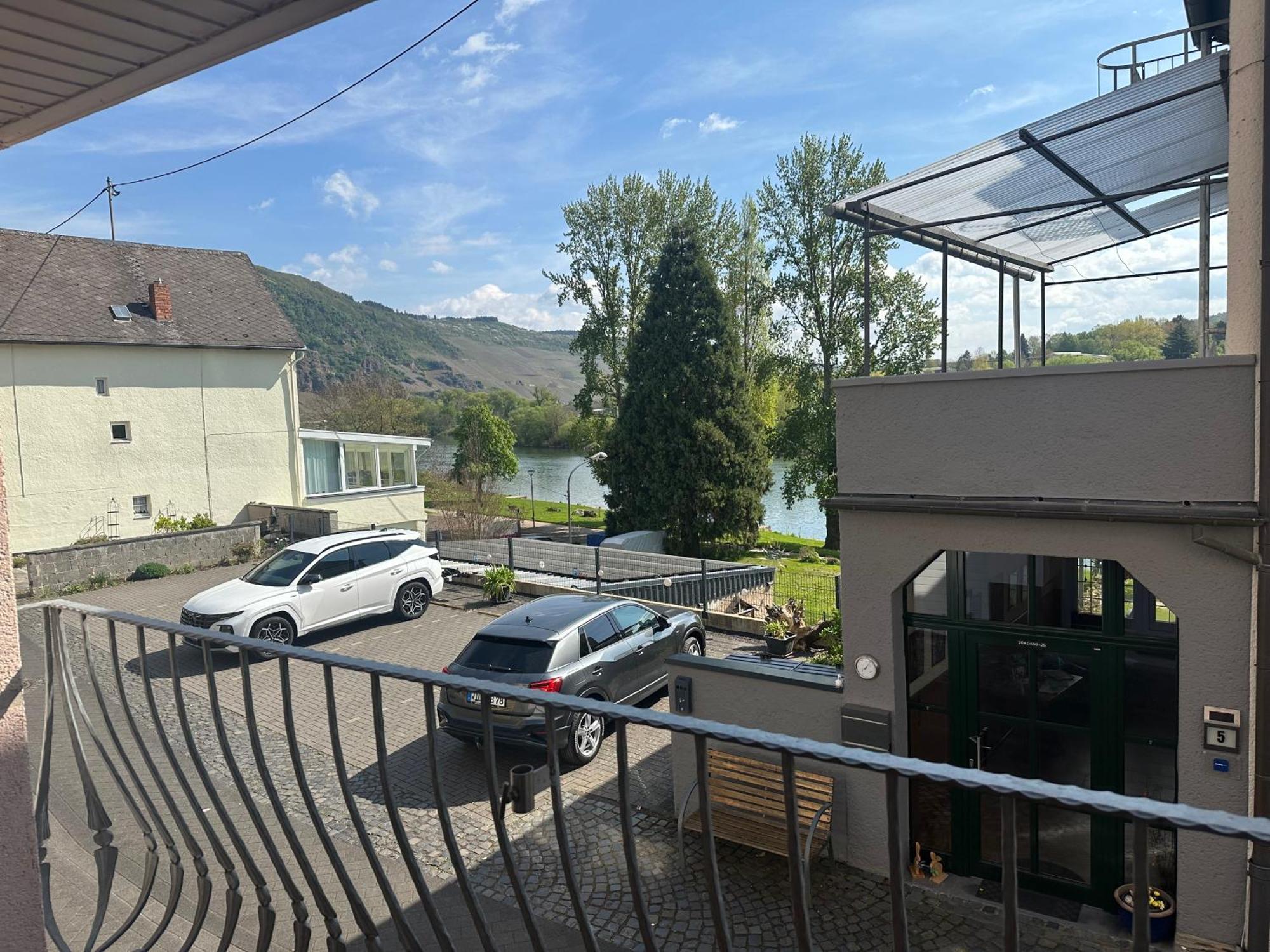 Weingut / Gaestehaus Gerlach Ürzig エクステリア 写真